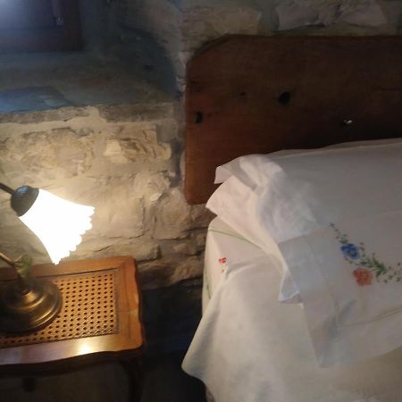 Segarati Relax La Romantica Rocca di Varsi Luaran gambar
